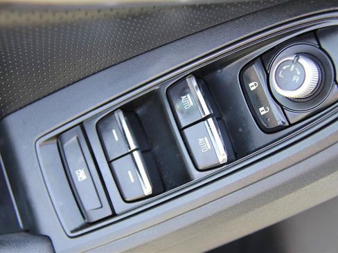 Used 2018 Subaru Crosstrek 2.0i Limited AWD/4WD image 17