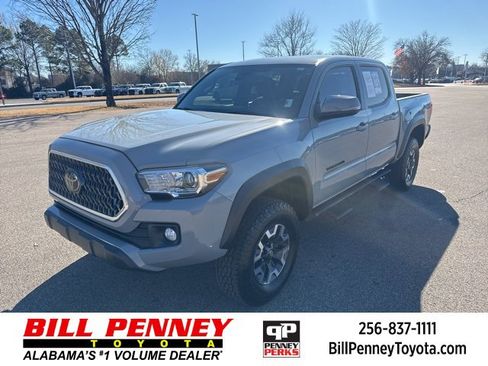 Used 2019 Toyota Tacoma TRD Off-Road image 1