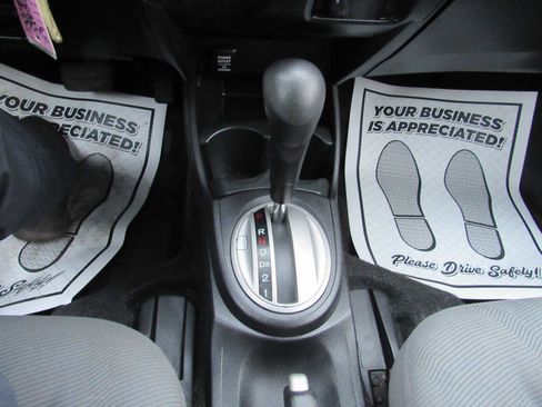 Used 2013 Honda Fit image 16