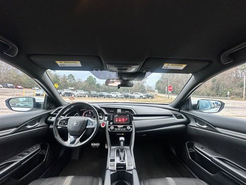 Used 2019 Honda Civic Sport image 11