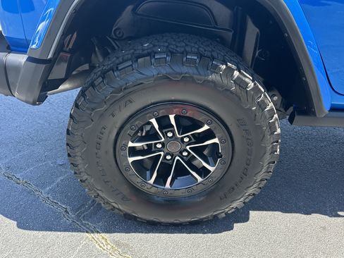 Used 2025 Jeep Wrangler Unlimited Rubicon AWD/4WD image 21