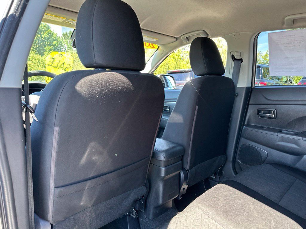 Used 2022 Mitsubishi Outlander Sport FWD image 32