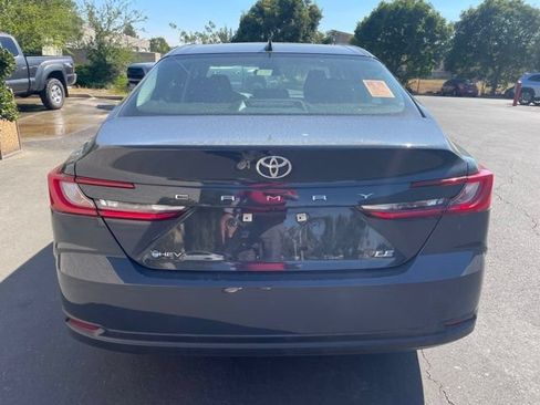 Used 2025 Toyota Camry LE FWD image 5