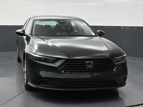 Used 2023 Honda Accord LX image 7