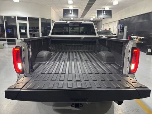 Used 2021 GMC Sierra 3500 Denali w/ Denali Ultimate Package AWD/4WD image 6