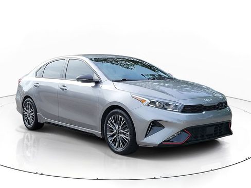 Used 2023 Kia Forte GT-Line w/ GT-Line Technology Package FWD image 2
