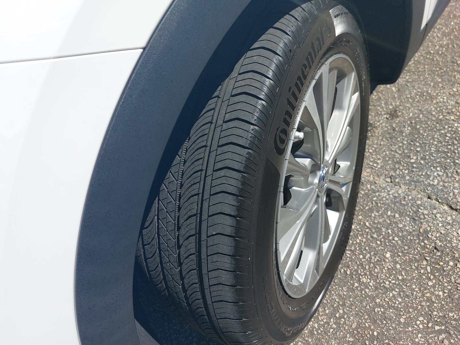 Used 2023 Buick Envision Preferred AWD/4WD image 33