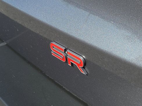 Used 2025 Nissan Kicks SR image 8