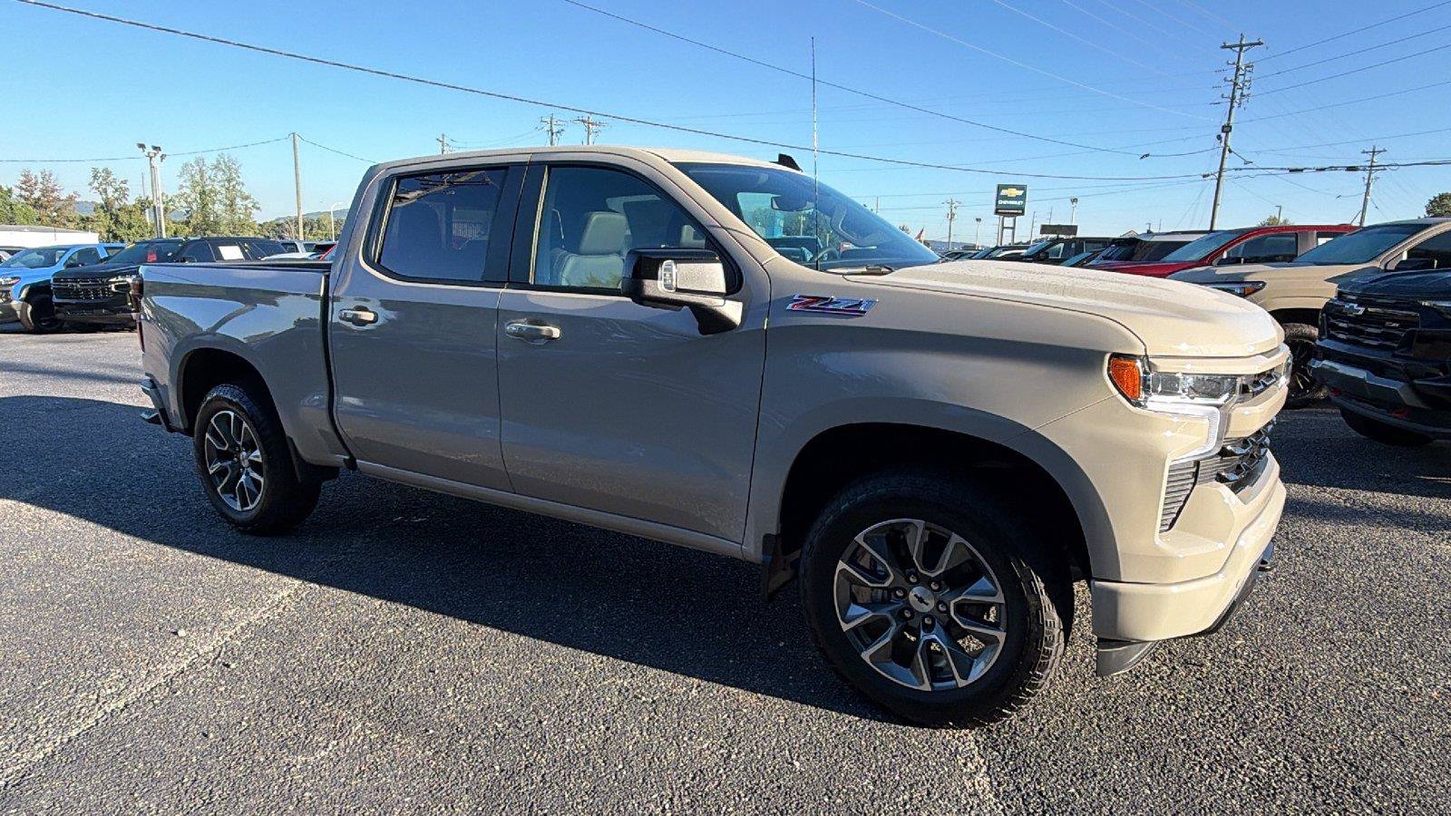 New 2026 Chevrolet Silverado 1500 RST w/ RST All Star Premium Package AWD/4WD image 6