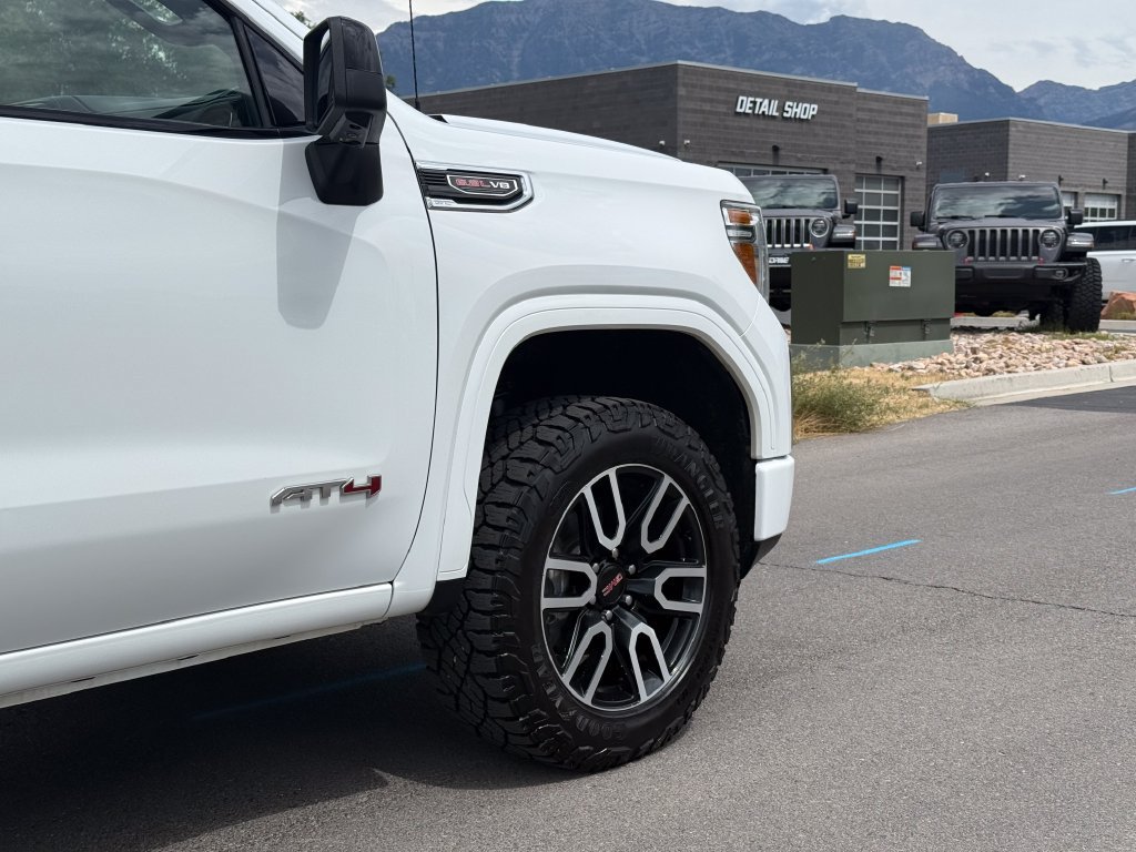 Used 2019 GMC Sierra 1500 AT4 w/ AT4 Premium Package AWD/4WD image 7
