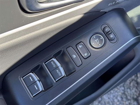 Certified 2025 Acura Integra A-Spec image 16