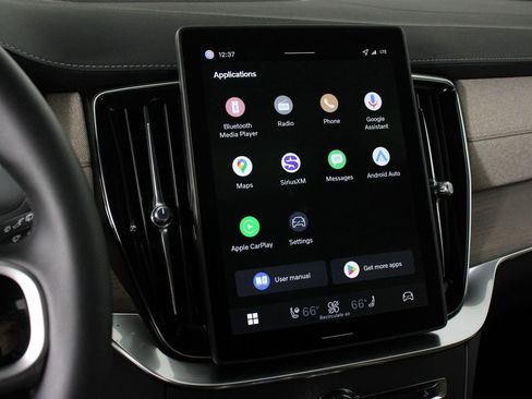 New 2026 Volvo XC90 B6 Plus w/ Protection Package Premier image 6