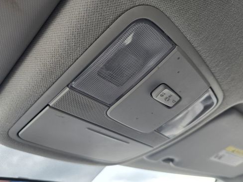 Used 2020 Kia Soul LX FWD image 25