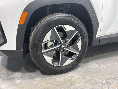 Certified 2025 Hyundai Tucson SEL image 7