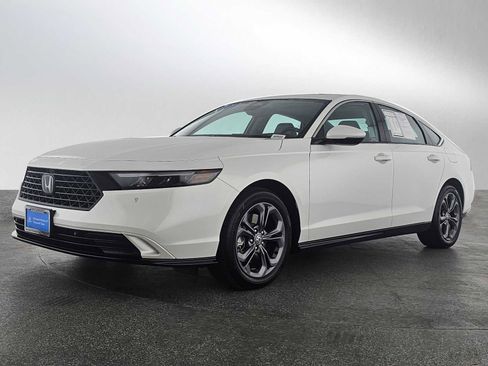 Used 2025 Honda Accord EX-L image 7