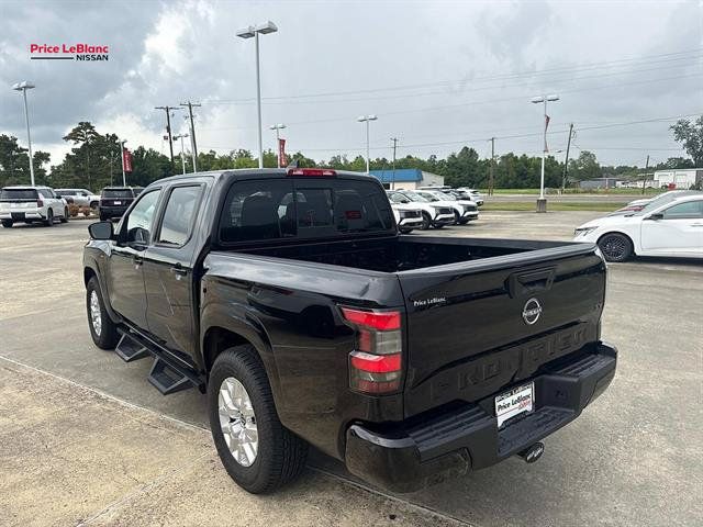 Used 2022 Nissan Frontier SV RWD image 5