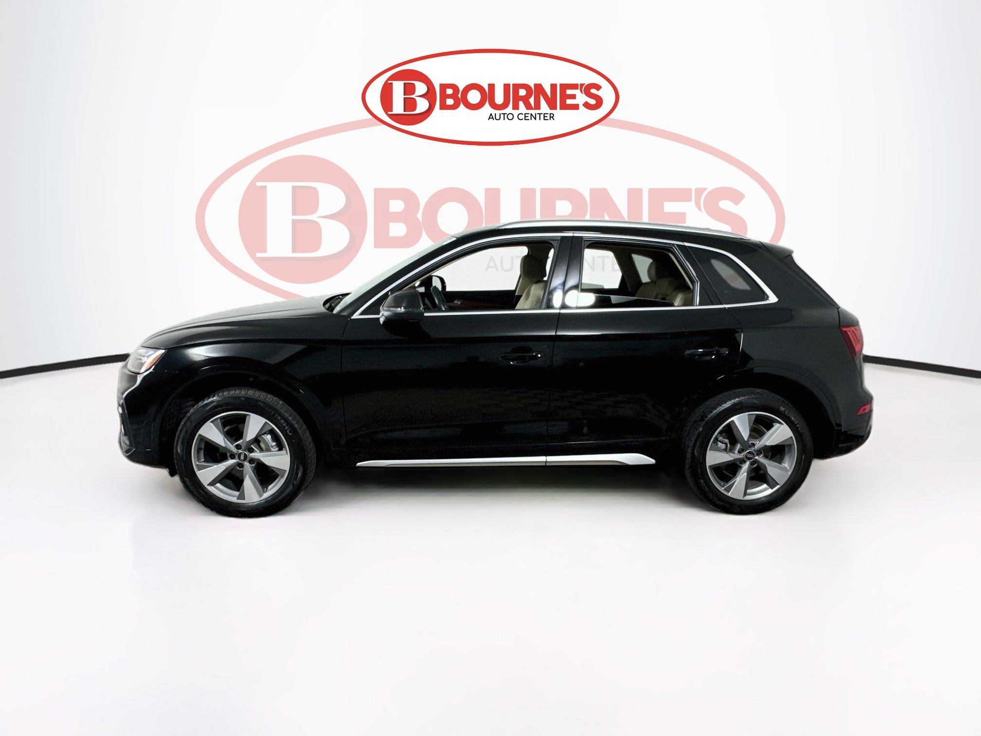 Used 2023 Audi Q5 2.0T Premium Plus w/ Premium Plus Package AWD/4WD image 7