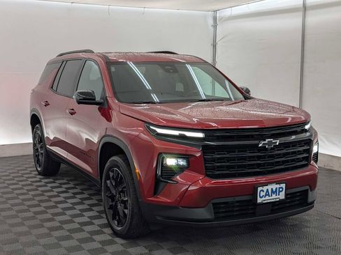 New 2026 Chevrolet Traverse LT image 8
