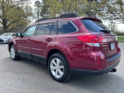 Used 2013 Subaru Outback 2.5i Limited image 8