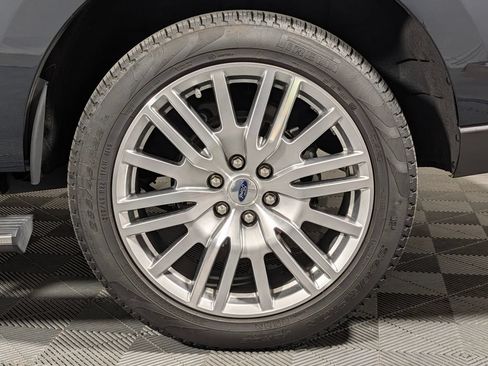 Certified 2024 Ford Expedition Limited RWD image 29