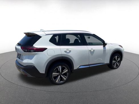 Used 2023 Nissan Rogue SL w/ SL Premium Package image 15