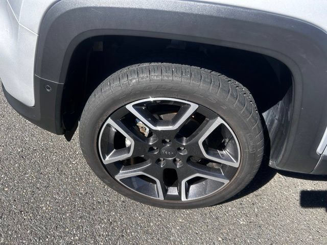 Used 2021 Jeep Renegade Limited w/ Sun & Sound Group AWD/4WD image 7