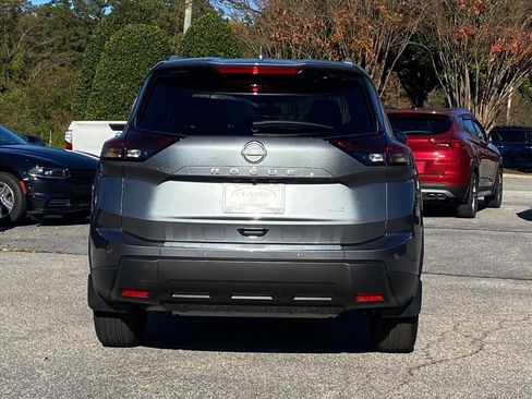 New 2026 Nissan Rogue SV image 4