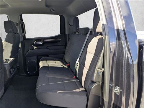 Used 2022 Chevrolet Silverado 1500 RST w/ Z71 Off-Road Package image 17