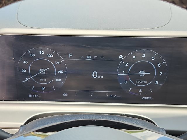 Certified 2025 Kia Seltos EX w/ EX Sunroof Package AWD/4WD image 17