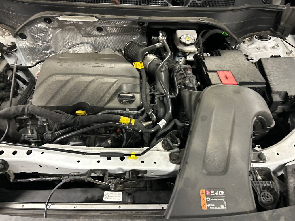 Used 2025 Chevrolet Trax LT FWD image 25