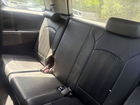 Used 2012 GMC Acadia Denali FWD image 9