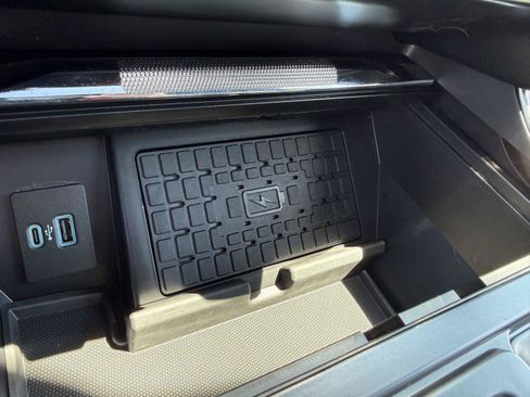Used 2024 Ford F150 Raptor AWD/4WD image 18