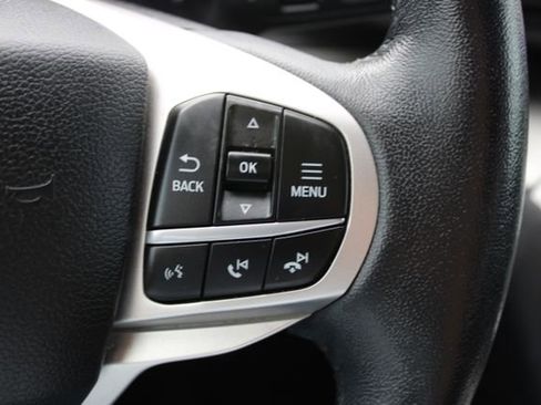 Used 2021 Ford Explorer XLT RWD image 21