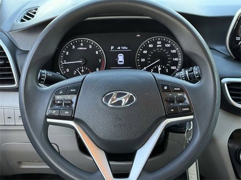 Used 2021 Hyundai Tucson SE image 10