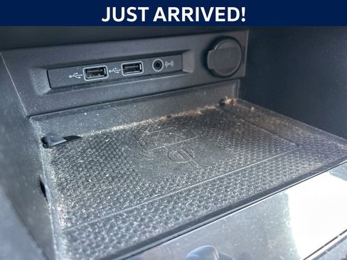 Used 2020 Volkswagen Tiguan SE w/ Panoramic Sunroof Package image 19