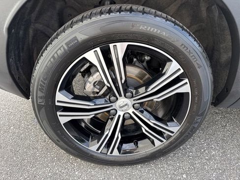 Used 2021 Volvo XC40 T5 Inscription w/ Advanced Package AWD/4WD image 9