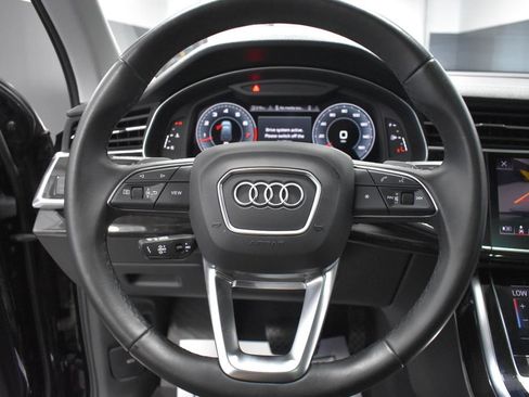 Used 2023 Audi Q7 3.0T Premium AWD/4WD image 28