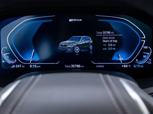 Certified 2023 BMW X5 xDrive45e w/ Executive Package image 23