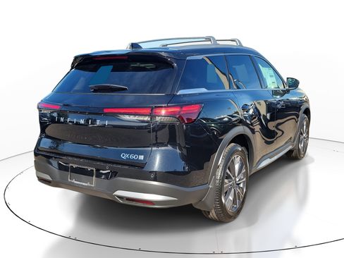 Used 2026 INFINITI QX60 Luxe w/ Cargo Package AWD/4WD image 3