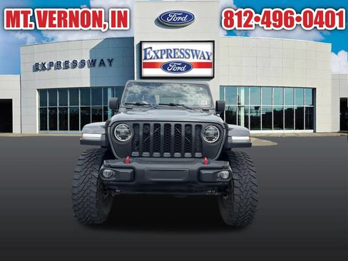 Used 2021 Jeep Gladiator Rubicon AWD/4WD image 3