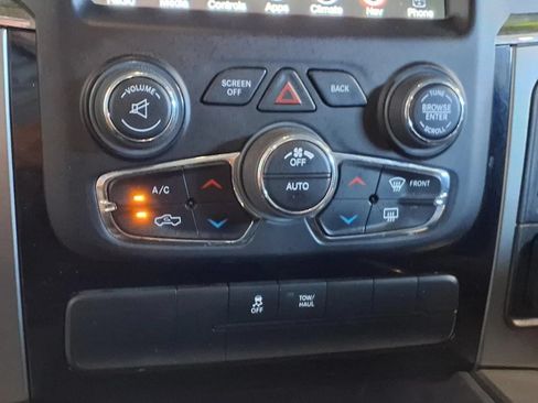 Used 2017 RAM 1500 Sport w/ Black Ram 1500 Sport Group AWD/4WD image 22
