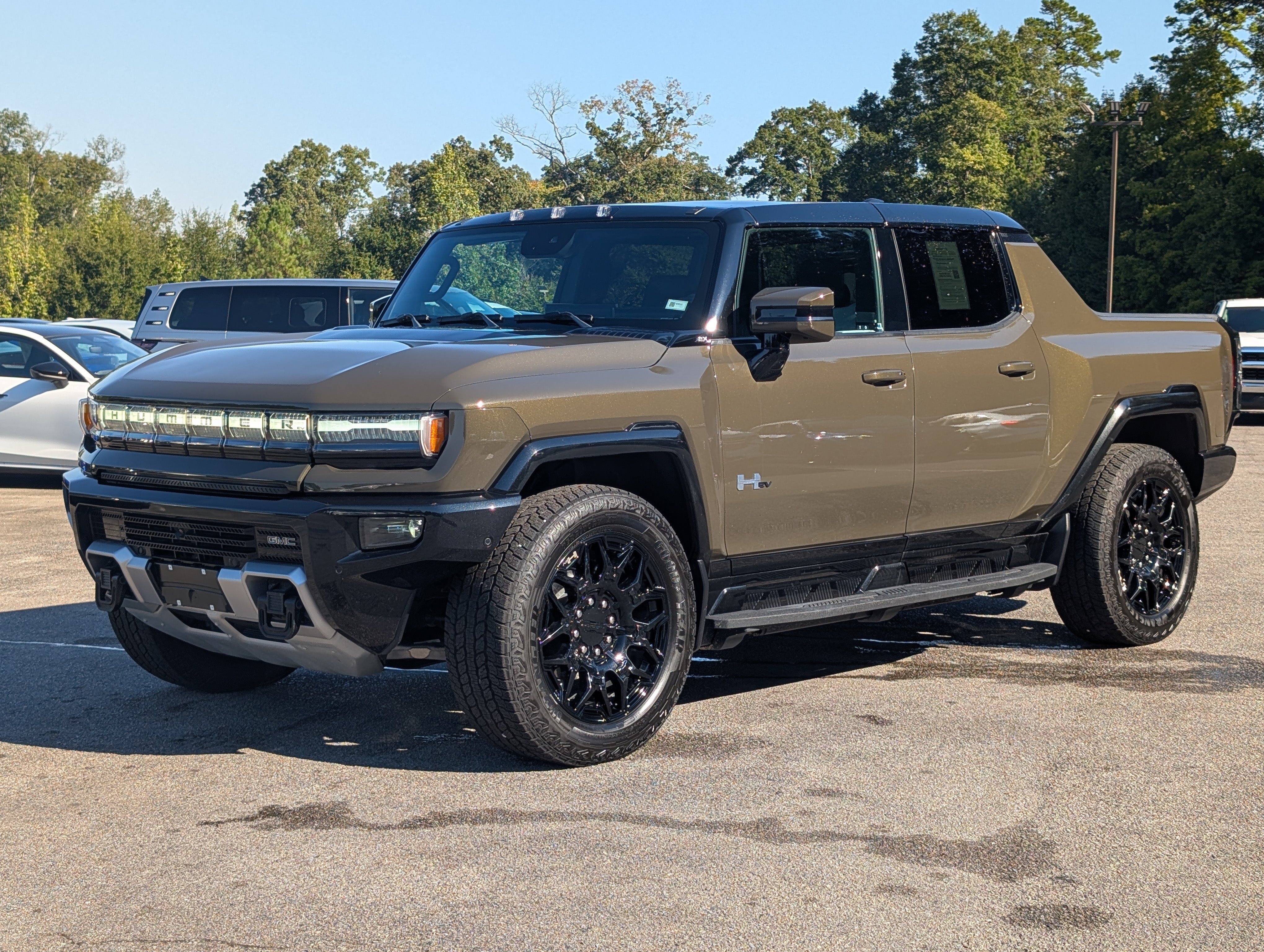 Used 2025 GMC Hummer EV 2X AWD/4WD image 5