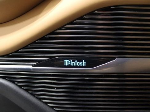 Used 2022 Jeep Grand Wagoneer Series III image 43