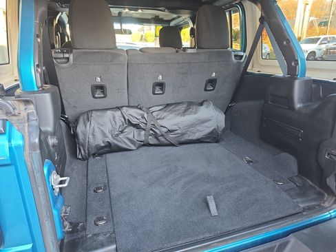 Used 2020 Jeep Wrangler Unlimited Sport S image 7