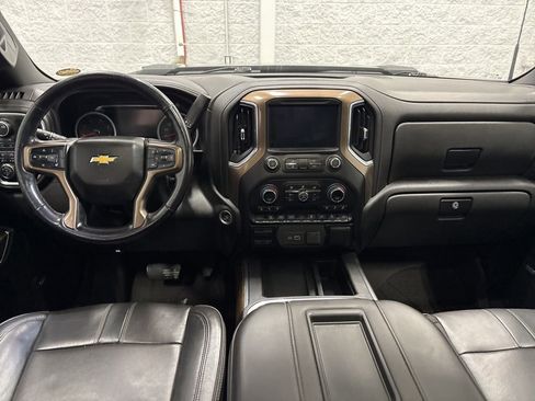 Used 2022 Chevrolet Silverado 3500 High Country w/ Z71 Off-Road Package image 11