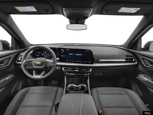 New 2026 Chevrolet Traverse LT image 4