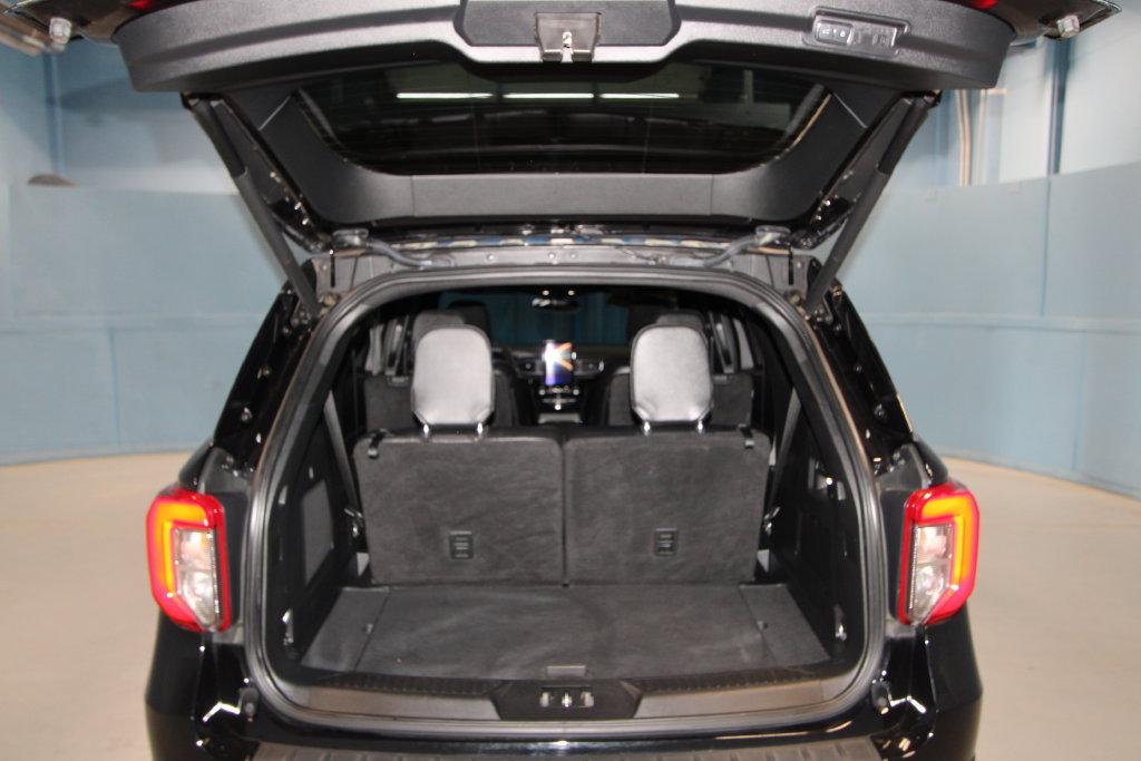 Used 2023 Ford Explorer ST w/ Equipment Group 401A AWD/4WD image 43