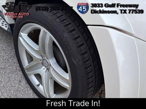 Used 2011 Mercedes-Benz GL 550 4MATIC image 10