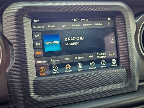 Certified 2022 Jeep Wrangler Willys image 20