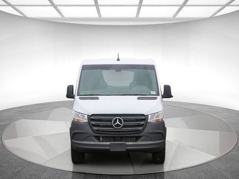 New 2024 Mercedes-Benz Sprinter 144 Cargo image 2